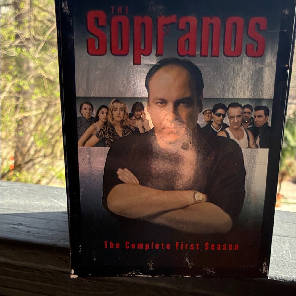 The Sopranos: The Complete First Season DVD - Black & Red